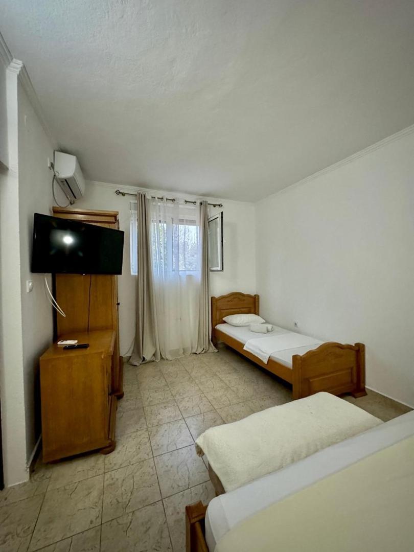 Casa Family Hotel Ulcinj Exterior foto